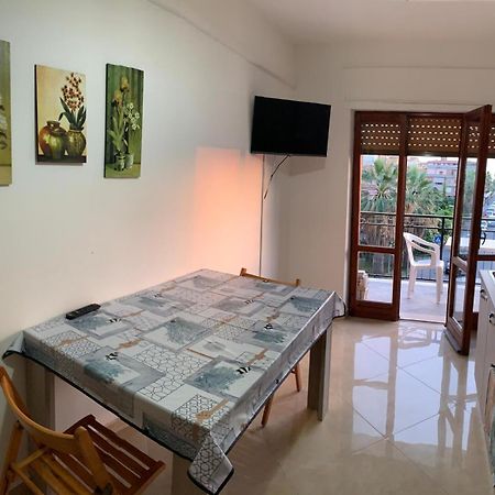 Аppartamenti vicino al mare Apartment Scalea Bagian luar foto