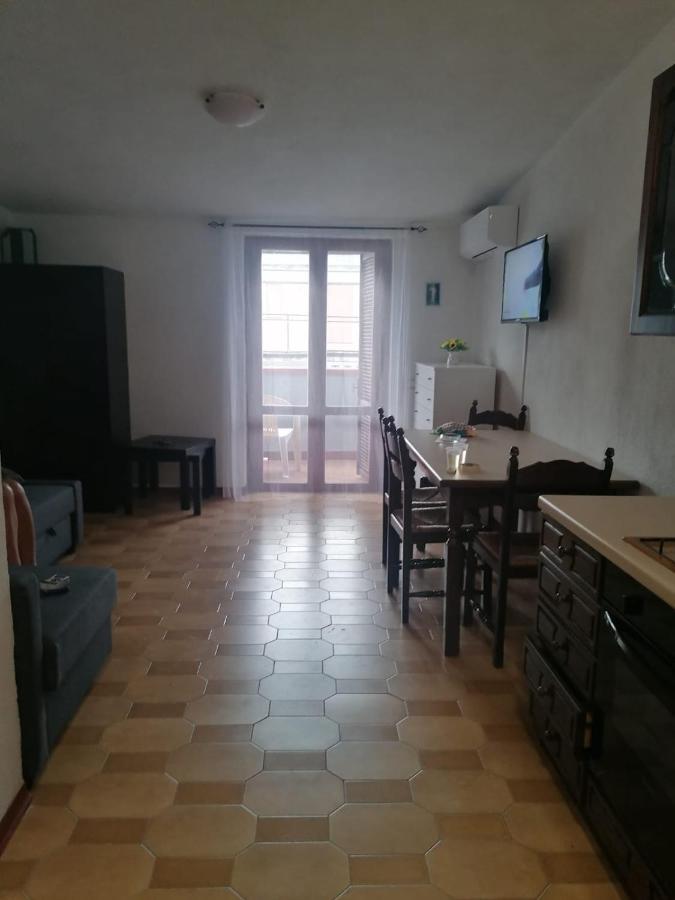 Аppartamenti vicino al mare Apartment Scalea Bagian luar foto